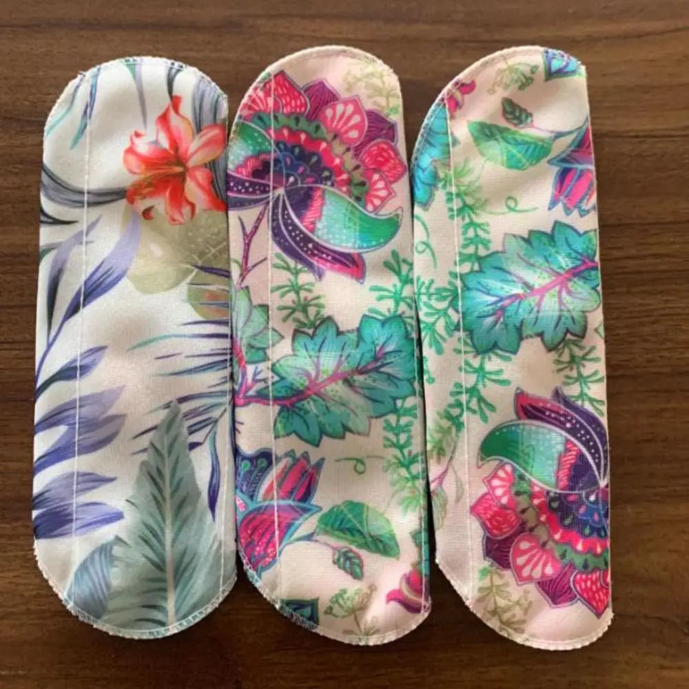 5Pcs Graphene Reusable Sanitary Pads Leak Proof Fast Absorbent Menstrual Cloth Pads Anti-Slip Soft Washable Sanitary Napkins
