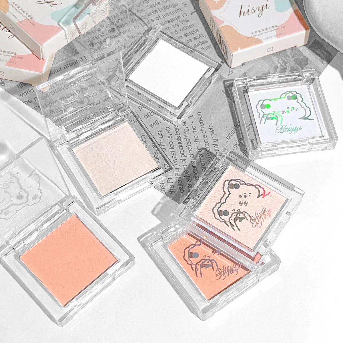 Matte highlighter glitter eye shadow contour palette with pearlescent, luminous, and finely textured shimmer