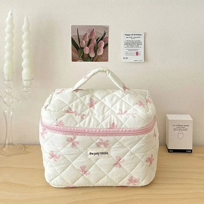 1PC Pink Strawberry Women Cosmetic Quilted Bag Portable Travel Organizer Toiletry Makeup Storage Pouch Handbag Ladies Zipper Bag