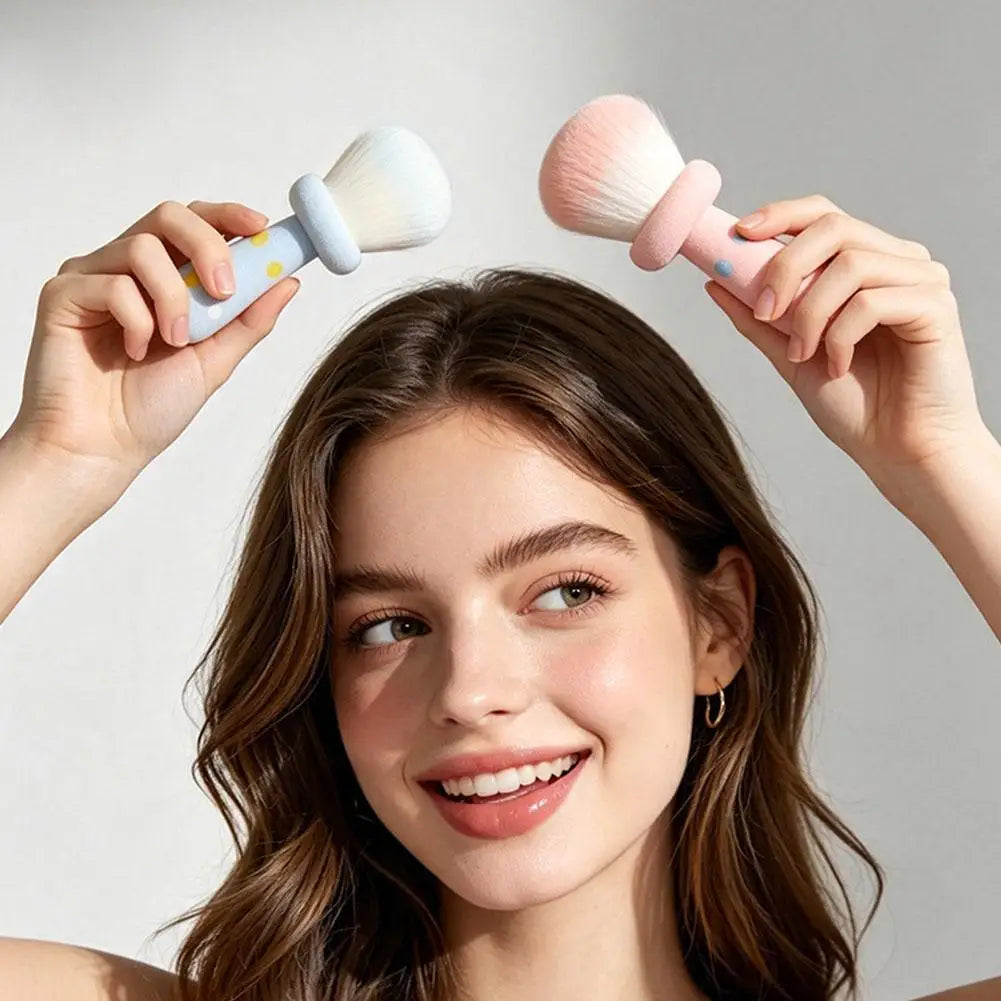 Cute Mushroom Powder Brush Blusher Brush Nail Dust Brush Makeup Brush Blusher Brush Nail Dust Brush Makeup Brush