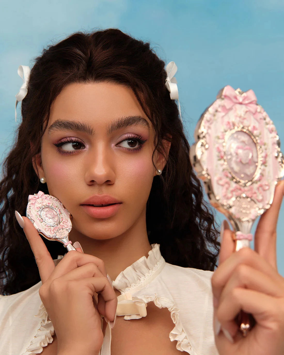 Flower Know Bunny Garde Series Compact Handheld Mirror Portable Cosmetic Makeup Mirror