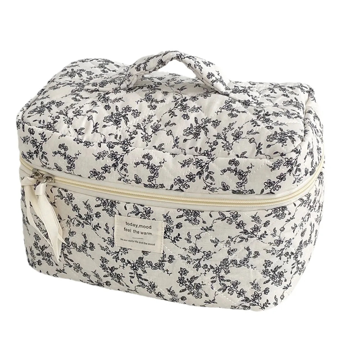 Floral Quilted Cosmetic Bag Korean Large Capacity Makeup Bag Portable Travel Toiletry Organizer Skincare Women  Storage Pouch