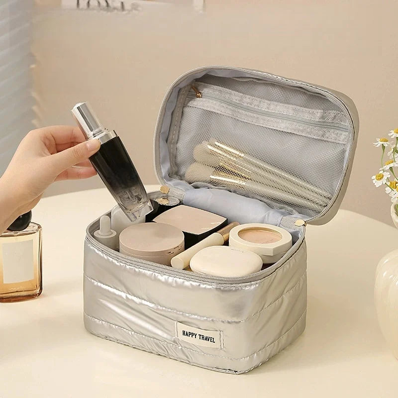 Travel Makeup Bag, Large Capacity Cosmetic Bags for Women, Portable Waterproof Toiletry Bag Makeup Organizer Bag with Handle