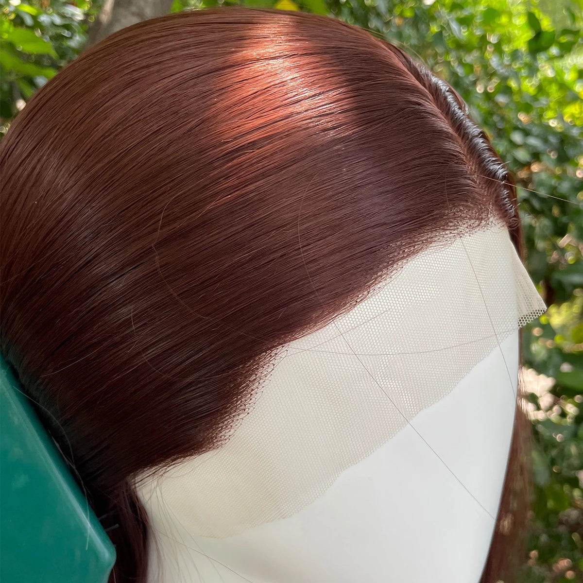 Red Brown Shoulder Length 13x4 Synthetic Lace Front Wigs Women Middle Part Synthetic Wigs Layers Glueless Wigs 150% Density Lady