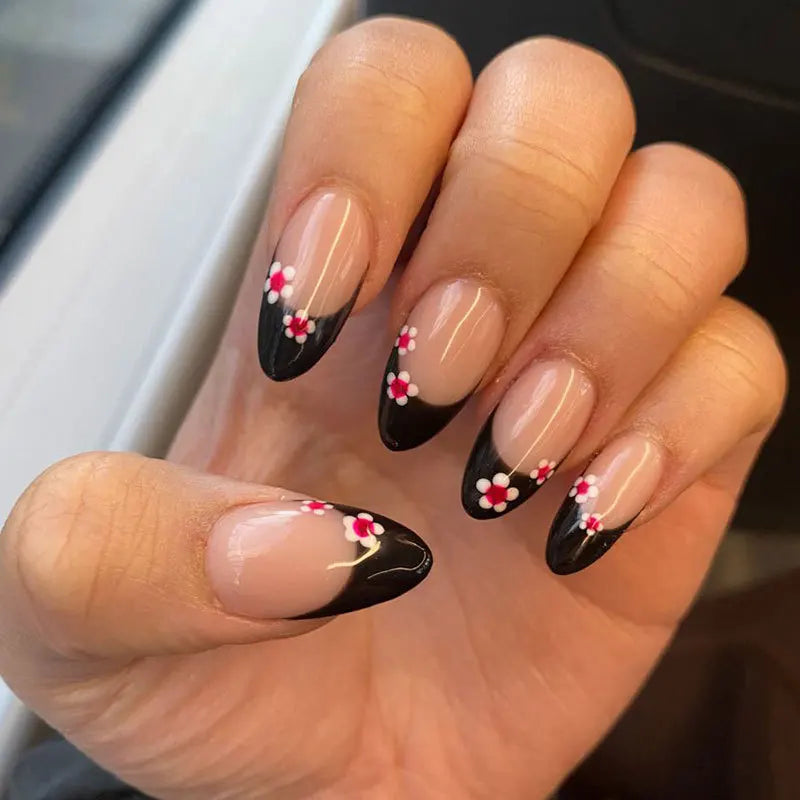 24pcs Pure Black Fake Nails Almond Fashion Charm Manicure Reusable False Nails For Spicy Girls Wearable Press On Nail Patch
