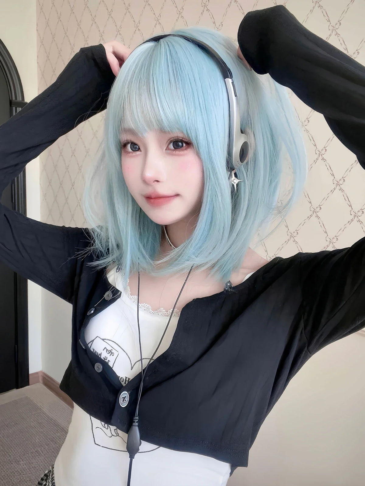 16Inch Lolita Ice Blue Synthetic Lolita Wig With Bang Medium Natural Straight Hair Wigs for Women Daily Cosplay Heat Resistant