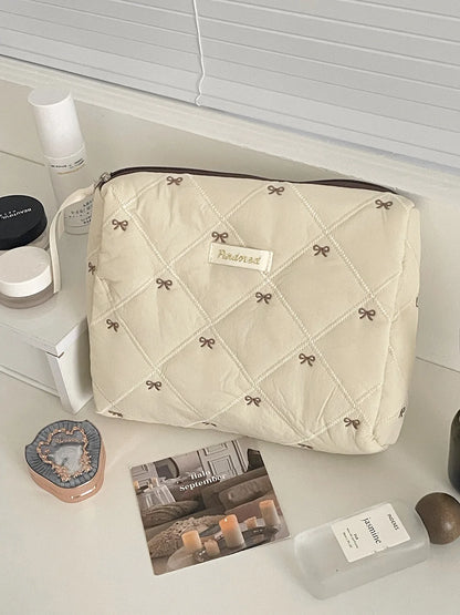 1PC Pink Strawberry Women Cosmetic Quilted Bag Portable Travel Organizer Toiletry Makeup Storage Pouch Handbag Ladies Zipper Bag