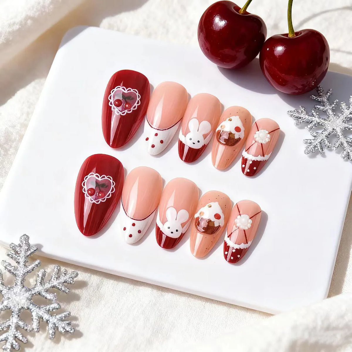 24Pcs Christmas Tree Pattern Pink Full Cover Fake Nails Artificial Almond Reindeer Gift Nail Set Press on Detachable False Nail