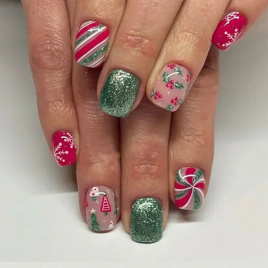 24Pcs Short Oval Press-On Nails - Cute Gingerbread & Candy Cane Christmas Designs, Perfect for Holiday Parties for Women&Girls