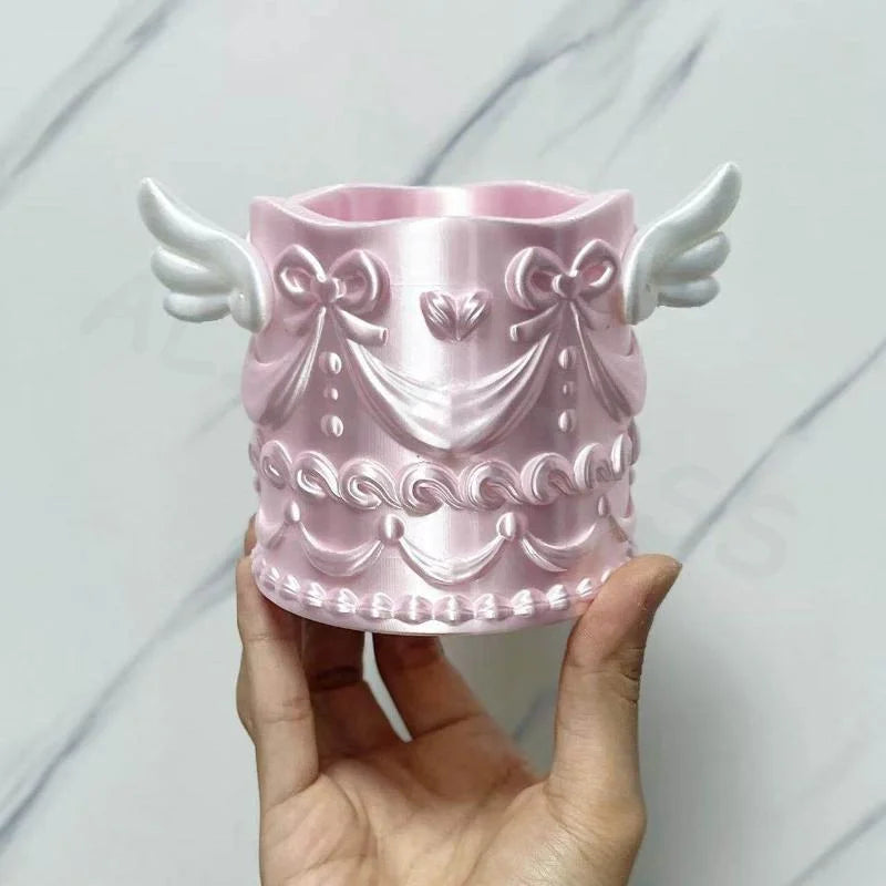 1Pcs Luxury Angel Wings Relief Portable Cosmetic Organizer Makeup Brush Holder for Daily Use