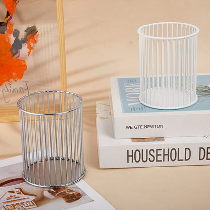 【M】Nordic Hollow Out Makeup Brush Holder Organizer Cylindrical Practical Pen Holder Portable Cosmetic Organizer Bucket
