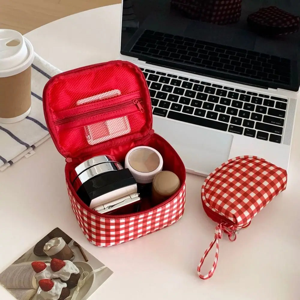 High Quality Red Grid Makeup Bag Multi-size Portable Toiletry Bag Cosmetic Pouch Women Cosmetic Bags & Cases