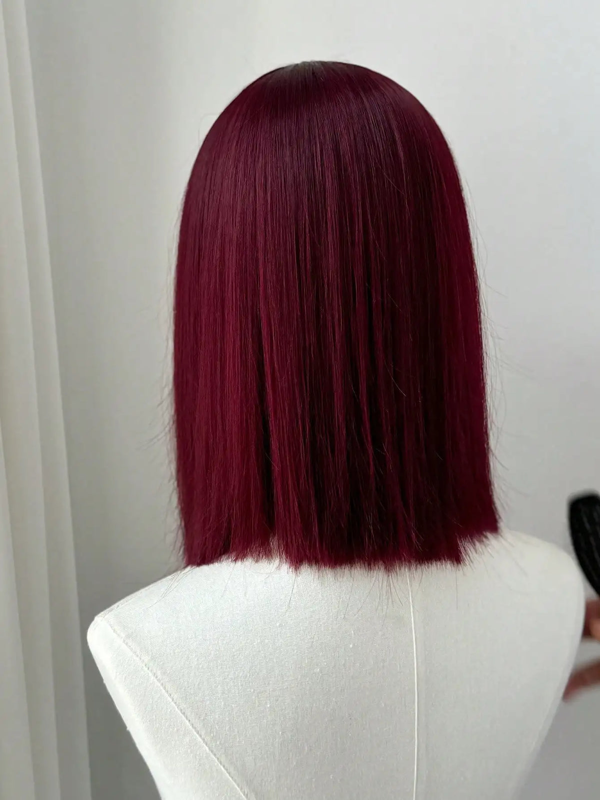 Ashely Bob Red Lace Front Wigs for Women Short WINE RED Bob Wig Middle Part Synthetic Hair Wigs Heat Resistant Cosplay Hair Wigs