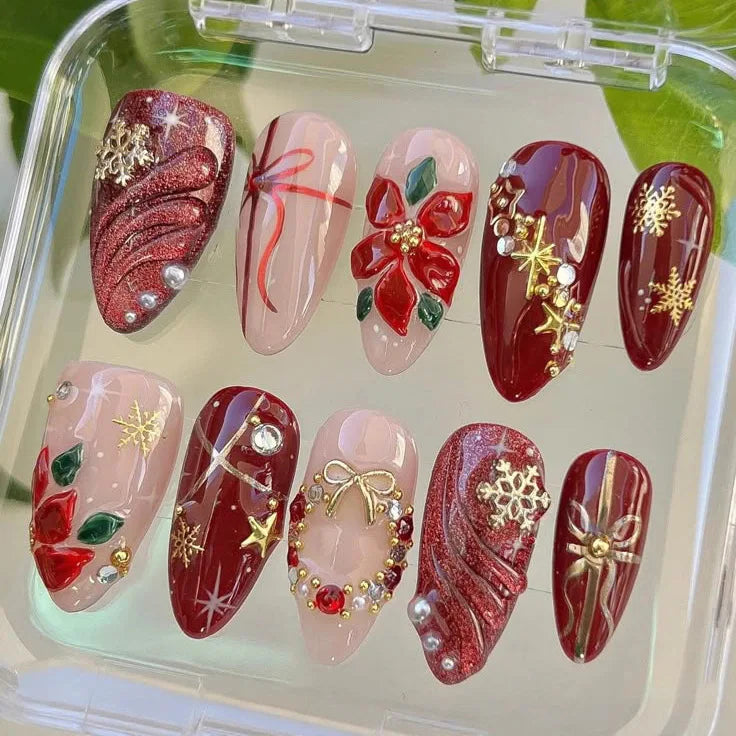 24Pcs Christmas Mid-length Almond Fake Nail Acrylic Full Cover Golden Snowflake Bow Nail Set Press on Red Gradient False Nails