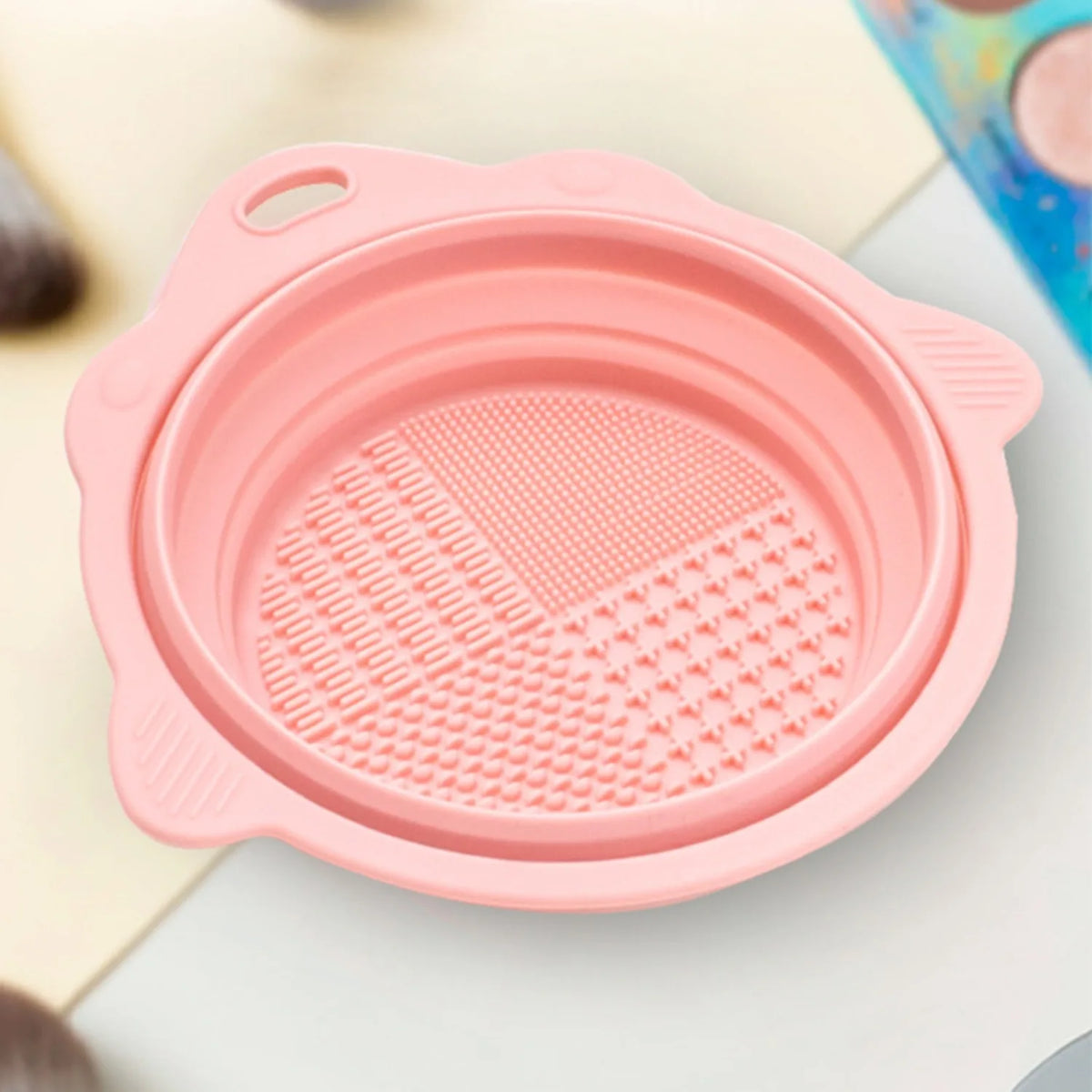 Multi-functional Silicone Makeup Brush Cleaning Bowl Powder Puff Beauty Washing Scrubber Pad with Folding Brush Holder