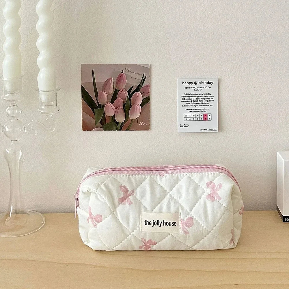 1PC Pink Strawberry Women Cosmetic Quilted Bag Portable Travel Organizer Toiletry Makeup Storage Pouch Handbag Ladies Zipper Bag
