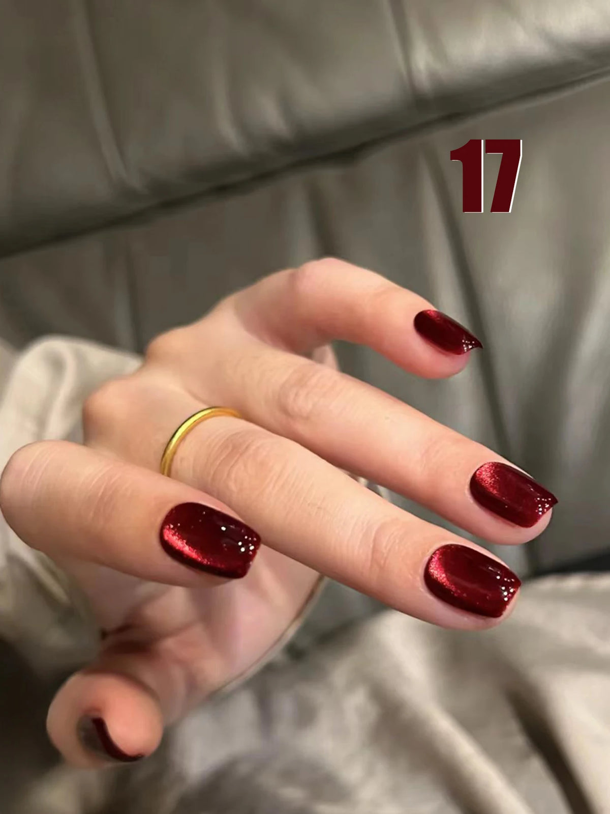 MN 12ML 1-21PCS Hot Selling Red through Half the Sky Cat Eye Nail Polish New Whitening Glass Bead Cat Eye Nail Polish Nail Art