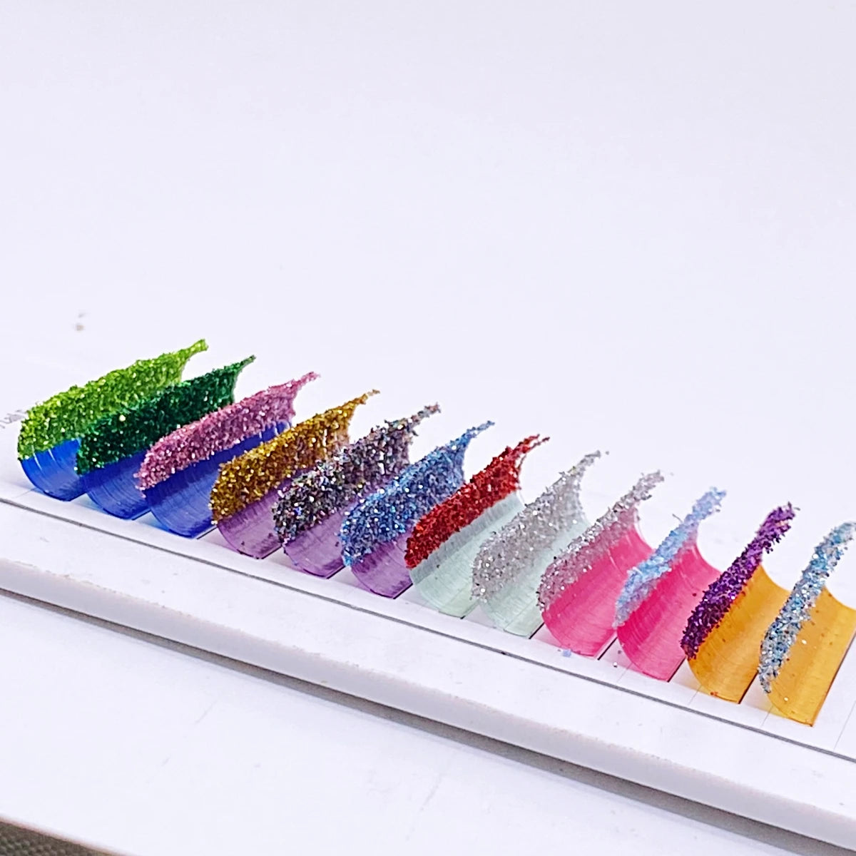 Glitter Color False Eyelash Extension Glitter Individual Fairy Lashes Russian Volume Premade Fan Christmas Halloween Color Lash