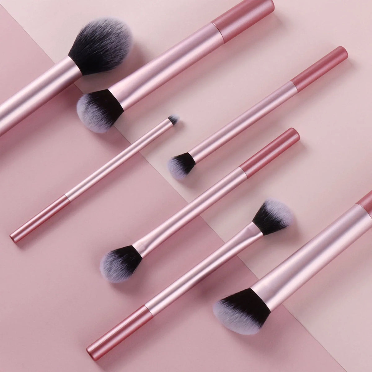 8 PCS Long‑Handle Makeup Brush Set, Multi‑Color Ultra‑Soft Brushes, Powder Blush Eyeshadow Brushes for Beginners