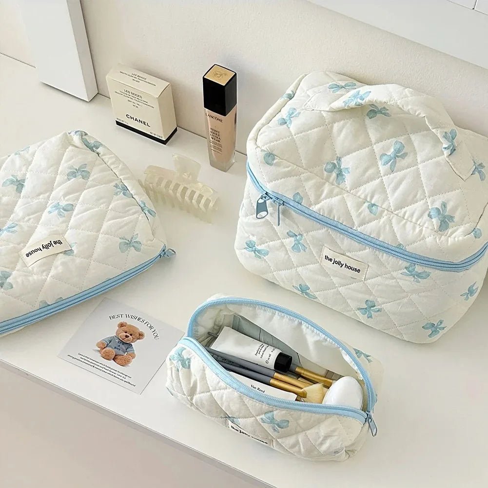 1PC Pink Strawberry Women Cosmetic Quilted Bag Portable Travel Organizer Toiletry Makeup Storage Pouch Handbag Ladies Zipper Bag