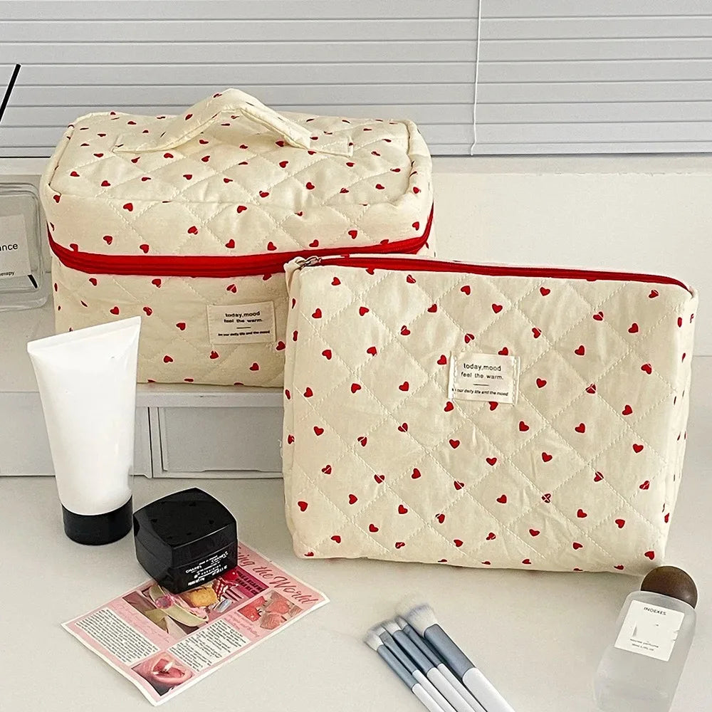 1PC Pink Strawberry Women Cosmetic Quilted Bag Portable Travel Organizer Toiletry Makeup Storage Pouch Handbag Ladies Zipper Bag