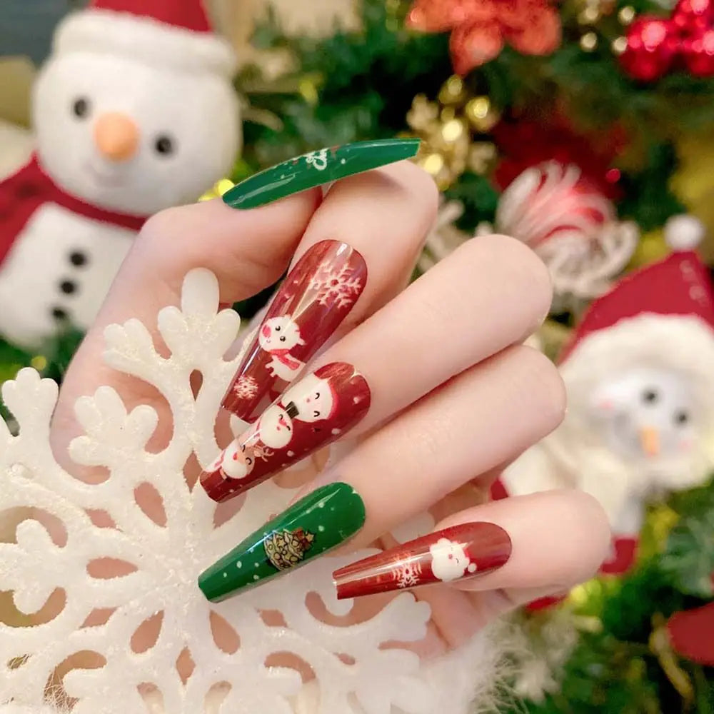 24Pcs/set Christmas Snowflake Christmas False Nails Nail Supplies Elk Pattern Christmas Fake Nails DIY Nail Accessories