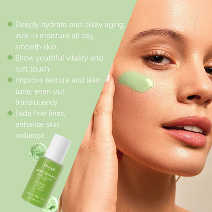 Retinol Serum Noni Fruit Essence Nourishing Brightening & Plumping Moisturizing Firming Smoothing Soothing Facial Skin Care