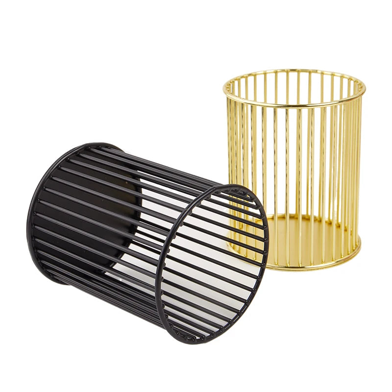 【M】Nordic Hollow Out Makeup Brush Holder Organizer Cylindrical Practical Pen Holder Portable Cosmetic Organizer Bucket