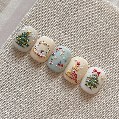1pcs Gold-foiled Christmas Tree 5D Nail Stickers Bow Holly Snowflake Wreath Christmas Nail Decals Cartoon Merry Christmas Decora