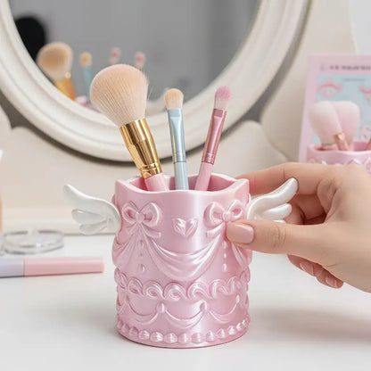 1Pcs Luxury Angel Wings Relief Portable Cosmetic Organizer Makeup Brush Holder for Daily Use