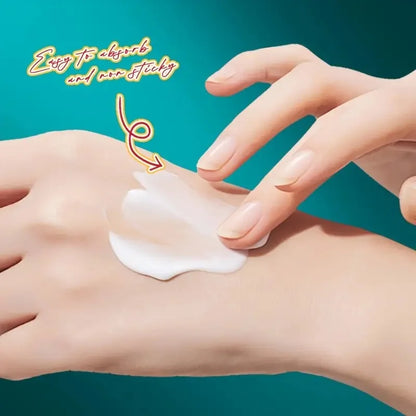 20Pcs/Box Kiwi Christmas Hand Cream, Compact And Portable, Moisturizing For Autumn And Winter, Suitable For Travel