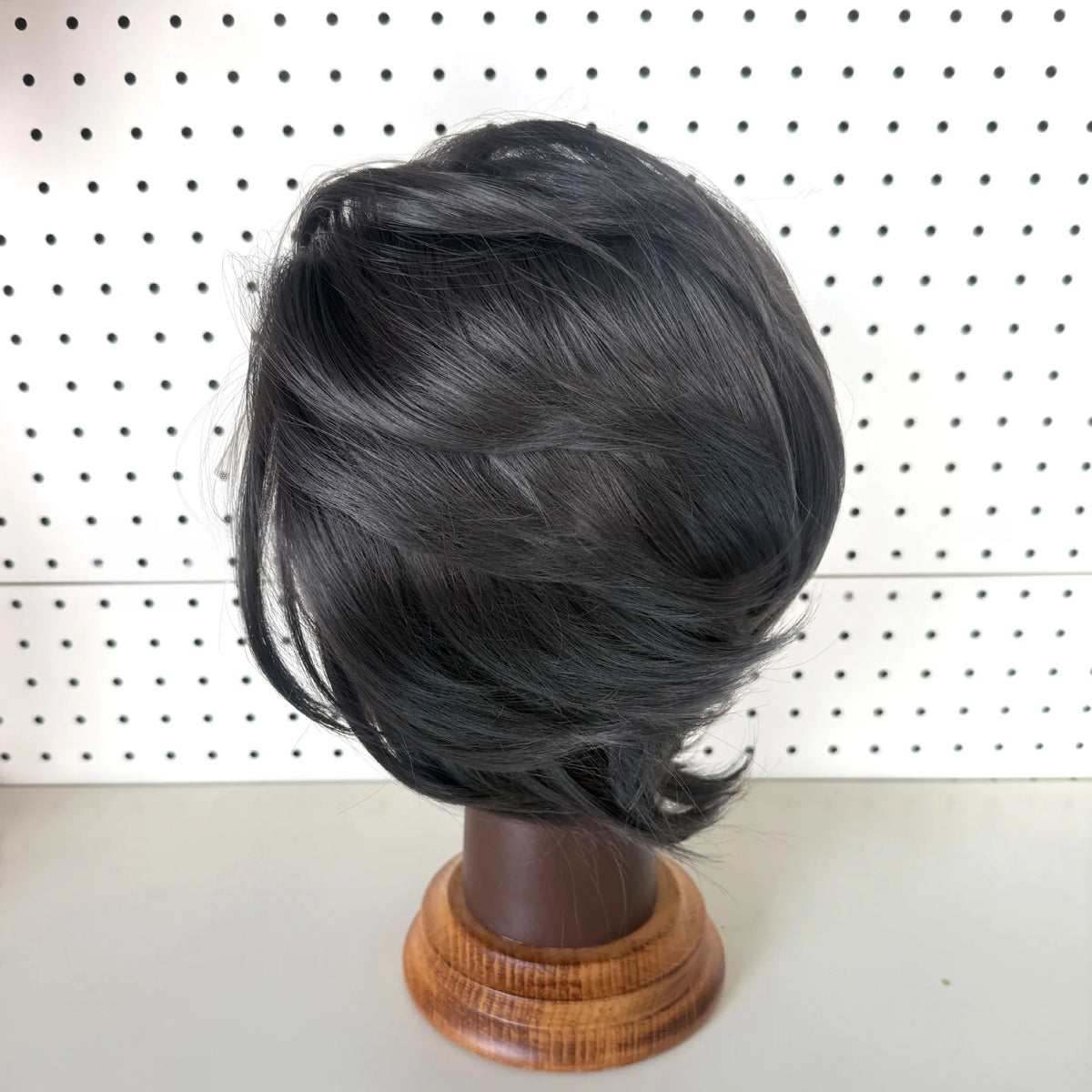 613 Blonde Short Bob Straight Wig for Man 8 Inch 13*4 Synthetic Lace Wigs 150% Density with Heat Resistant Fiber Hair Wig