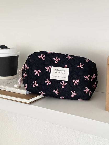 1PC Pink Strawberry Women Cosmetic Quilted Bag Portable Travel Organizer Toiletry Makeup Storage Pouch Handbag Ladies Zipper Bag