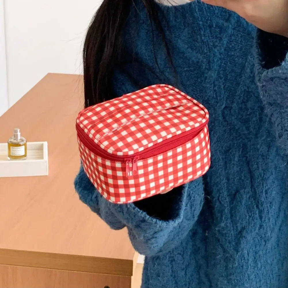 High Quality Red Grid Makeup Bag Multi-size Portable Toiletry Bag Cosmetic Pouch Women Cosmetic Bags & Cases