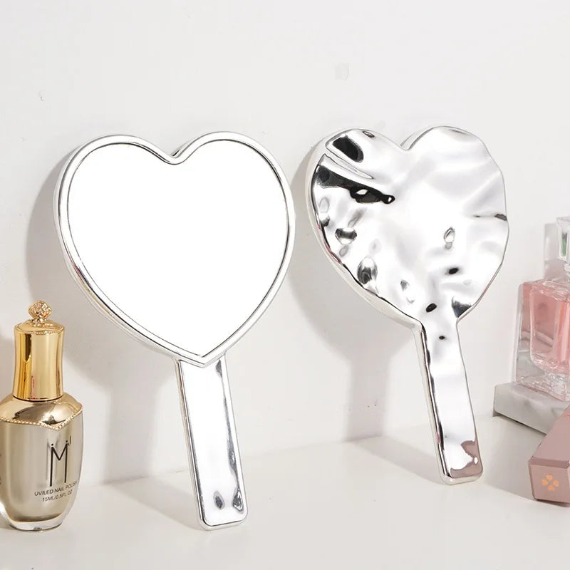Eyelash Extension Handheld Makeup Mirror High Definition Heart Shape Hand Vanity Mirror For Women's Makeup Cosmetic Beauty Tools