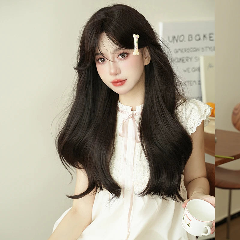 NAMM Costume Wig Synthetic Body Wavy Cool Silvery  Wig For Women Daily Use High Density Layered Hair Wigs With Fluffy Bangs