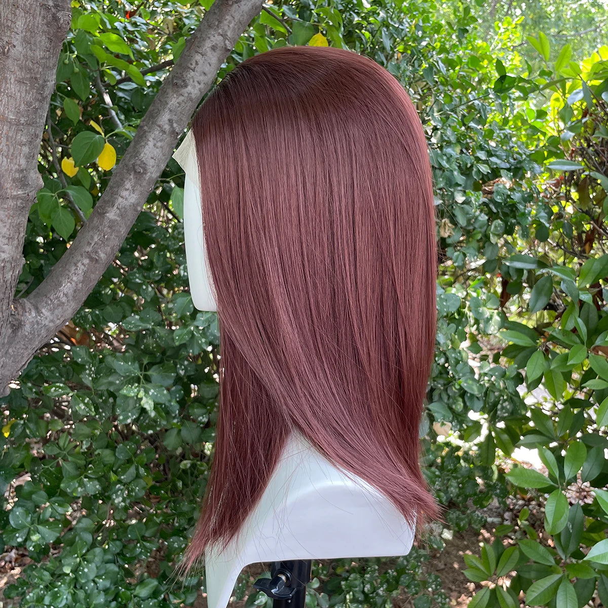 Red Brown Shoulder Length 13x4 Synthetic Lace Front Wigs Women Middle Part Synthetic Wigs Layers Glueless Wigs 150% Density Lady