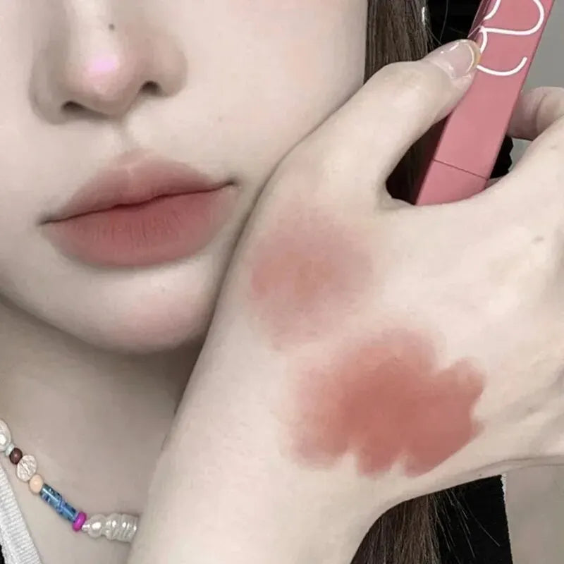TX010Thin Tube Matte Lipstick, Waterproof and Sweatproof, Does Not Fade Or Remove Makeup, Can Be Used on Both Lips and Cheeks